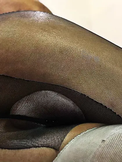 亚洲黑丝小鸡巴飞机杯