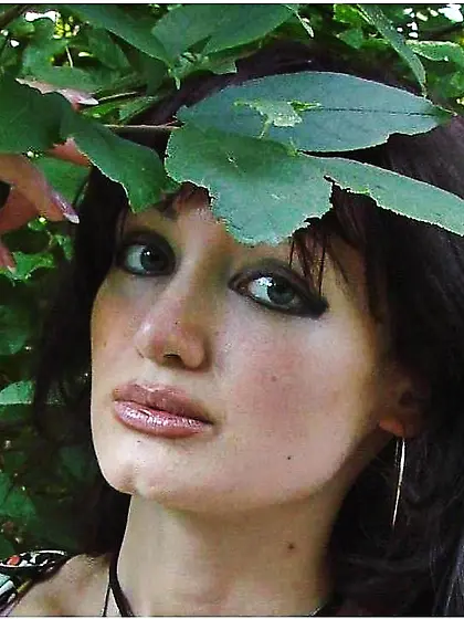 Teen bisexual squirt