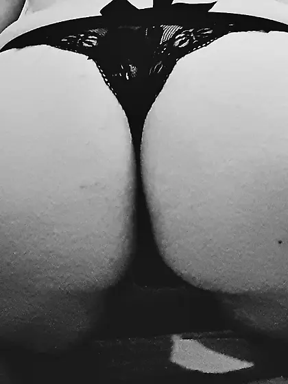 random pics of me. Enjoy!