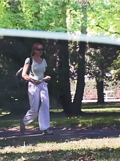 Dude suddenly jerks girls