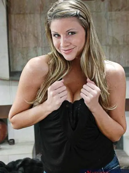 Sweet blonde Monica Sweetheart exploring her small shaved cunny