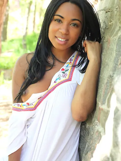 Amazing ebony babe big