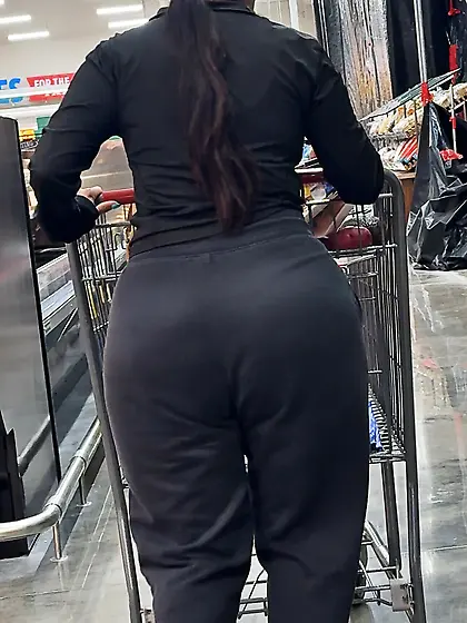 Big Booty Sluts that make my Cock throb