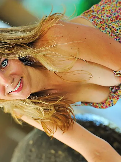 Dress-wearing blonde stunner flashing her pussy while out and ab