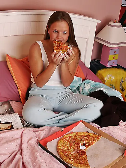 Dawson Miller just wanted to eat pizza when she decided to pleas