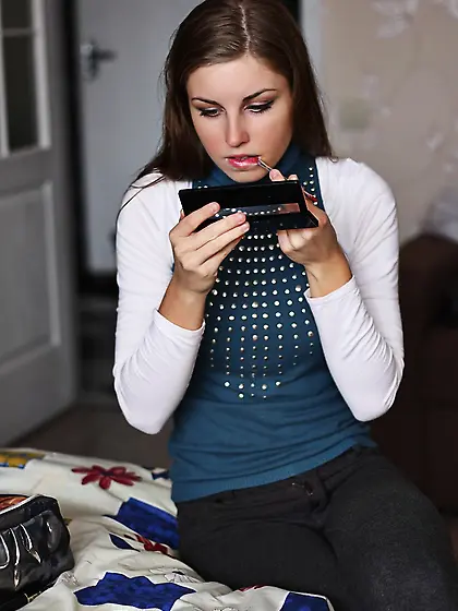 Top quality nudes and tasteful photos of a gorgeous teen