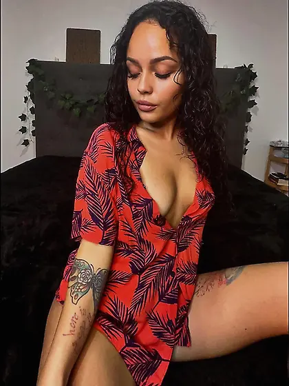 Blaire Blanks BadGirl DragonModel