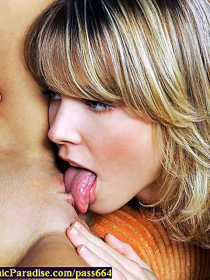 Sapphic Erotica dangerous lesbian girls