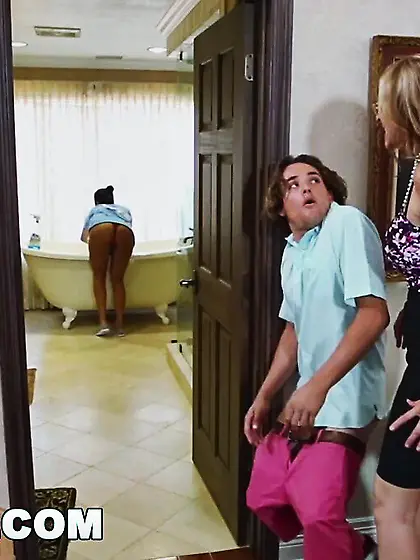 Breasty cougar latina maid