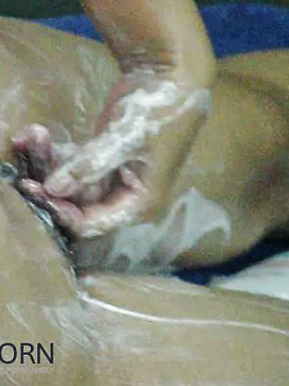 Indonesian rubdown (Hidden Camera photos)