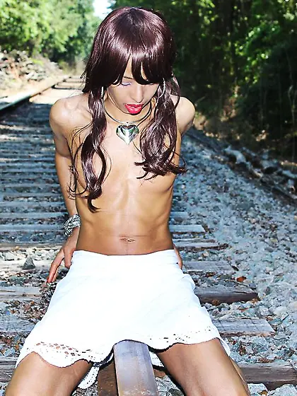 Italian mature striptease