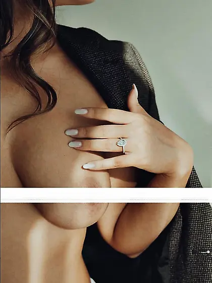 FatASS slutwife Anna