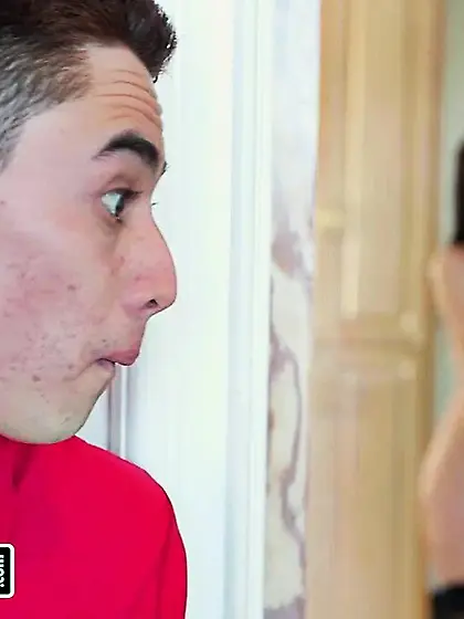 Voluptuous milf blows bangs