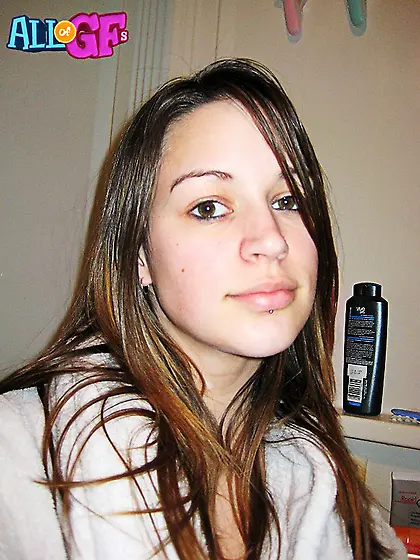 Naked girlfriend foamed in