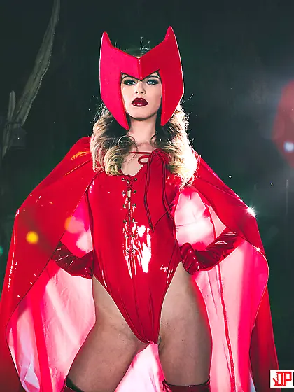 Skinny slut Jillian Janson gets fucked balls deep