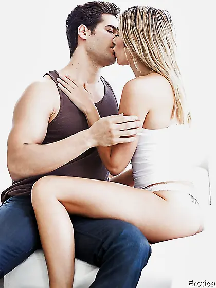 Dazzling blonde enjoys having her trimmed pussy licked and drill