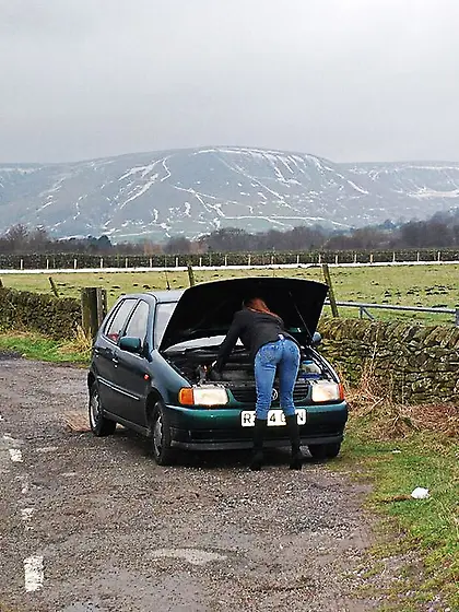 29 yo Redhead Holly Kiss Blowjobs