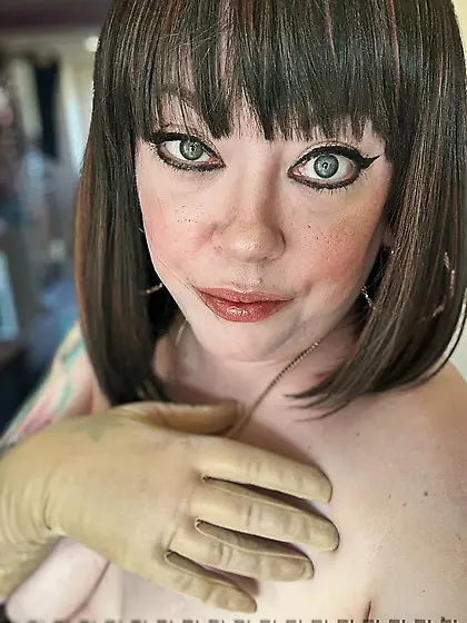 Tina Snua Selfies #60