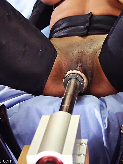 Black woman gigantic tits