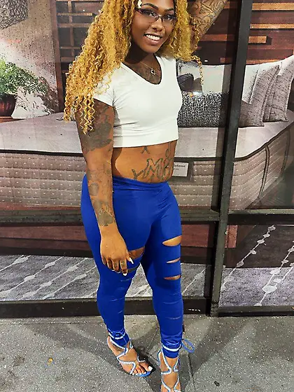 let fuck now I want a bitch to fuck now let fuck