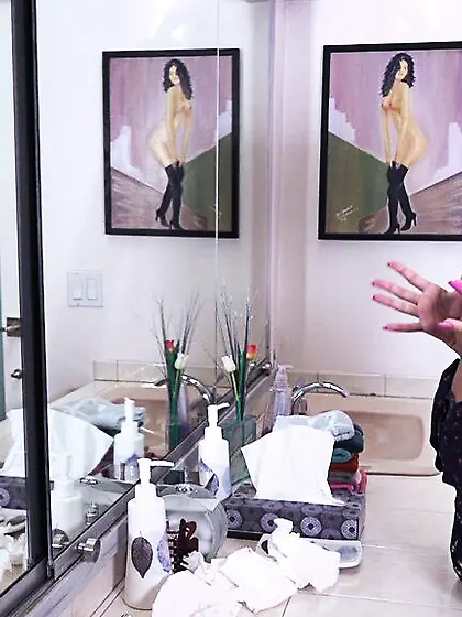 Two gorgeous milfs pleased with lesbian party