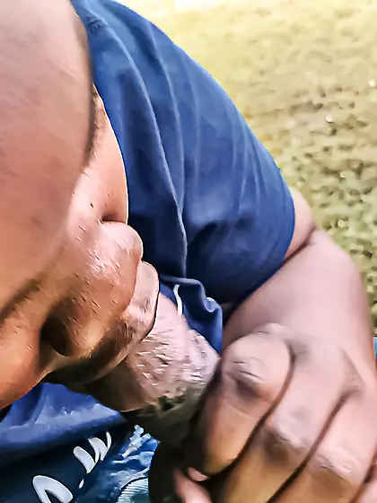 Ghetto Stories with Ghetto Relics Making Ghetto Art