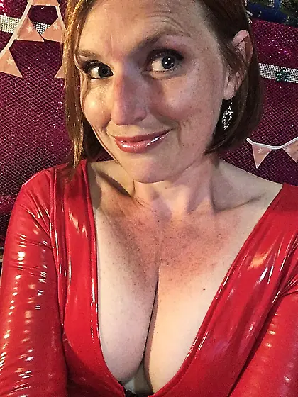 Testing out a new latex dress