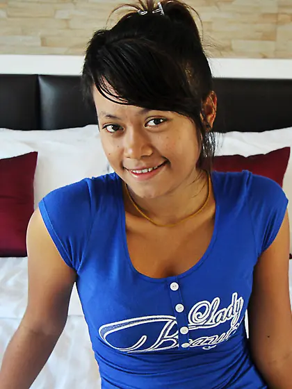 Depraved oriental sexpot strips on camera and gets her snatch bu