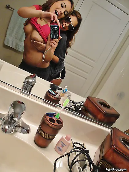 Latina chick Rosalie Ruiz and her cum loving bisexual friend sha