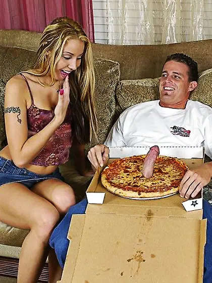 American hot big sausage pizza