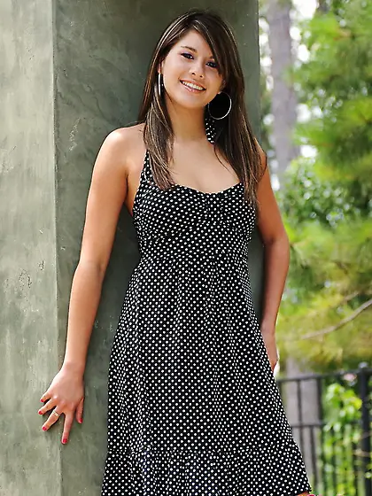 Cute teen bunny Shyla Jennings takes off her dress outdoors and