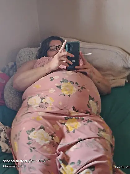 My mom's sexy fuccin self