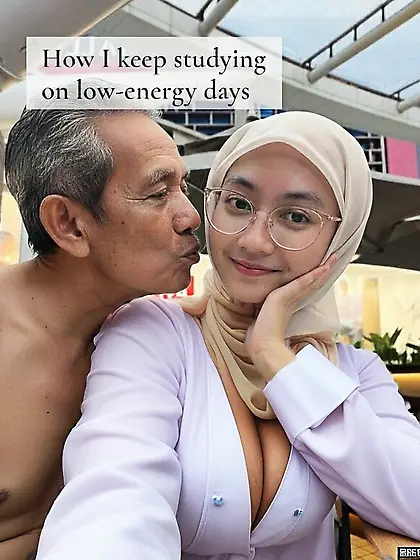 Drg Caca pornstar muslimah indo