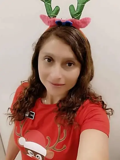 .  Me das sexo oral perfecto..  Me tocas muy exquisi