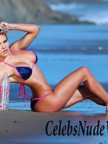 Marissa Everhart Nipple Peek While Doing A Photo Shoot For 138 W