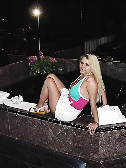 MILF Fallen Angel from United States Fun...