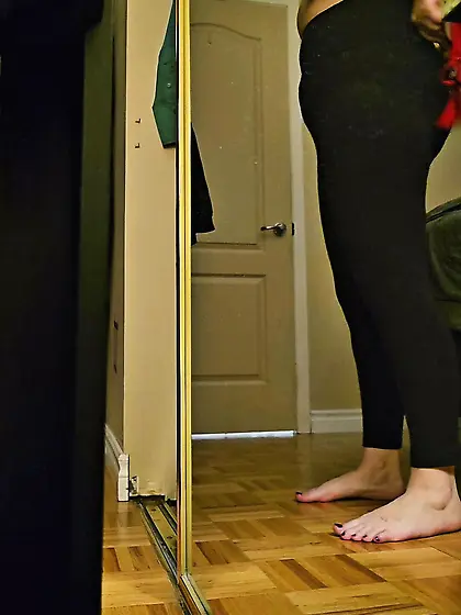 Spying on nude chubby PAWG