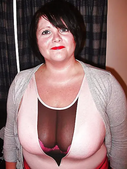 Ma Femme est une Salope 12 - Julie - by TROC