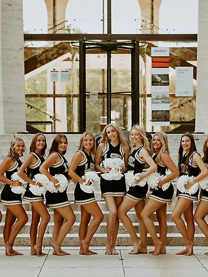 Barefoot cheerleaders