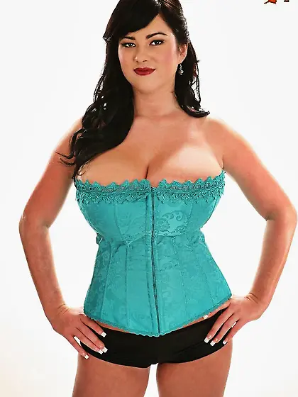 Lustful babe green corset