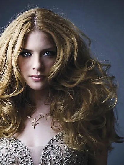 Redhead Rachelle Lefevre - Mojitog