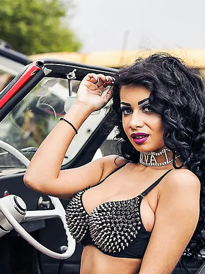 Italian girl anal sex