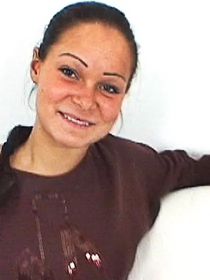 Jeny Baby spreads her sexy legs for the camera and then toys her