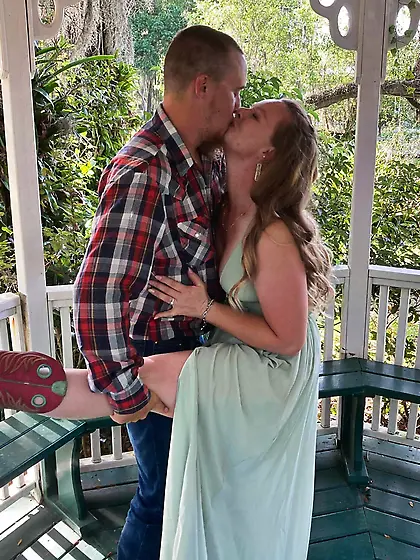 country girl wants to ride you instead