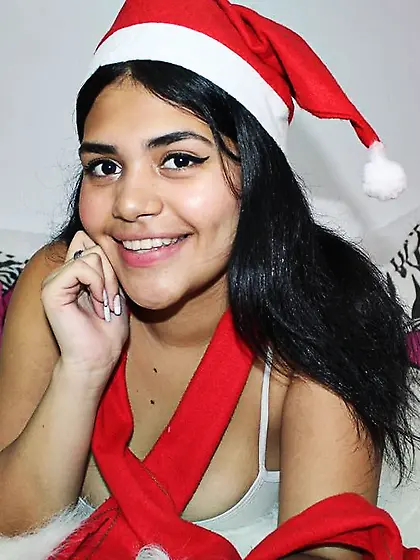 19yo brown eyes girl