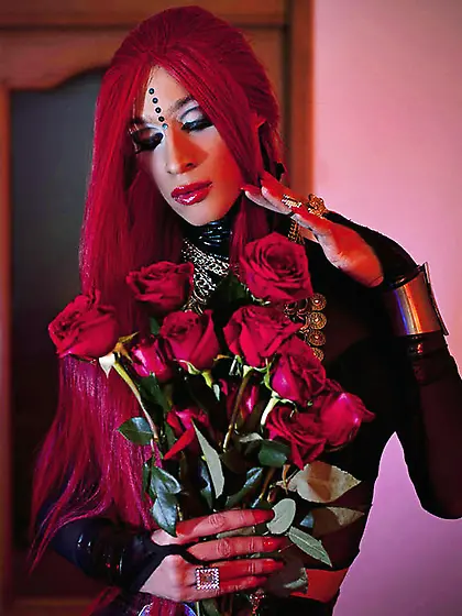 Latin transgender bigesmeraldalips fingering