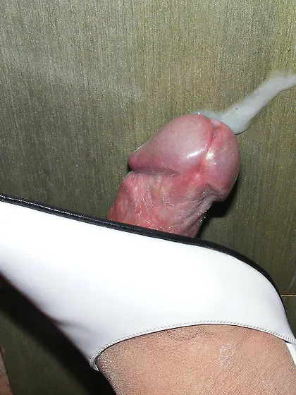 Cum on used nylons