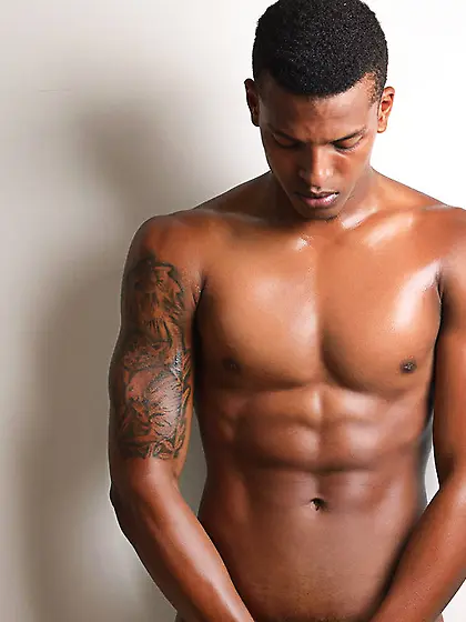 Latin gay DerekTerry like to snapshot and...