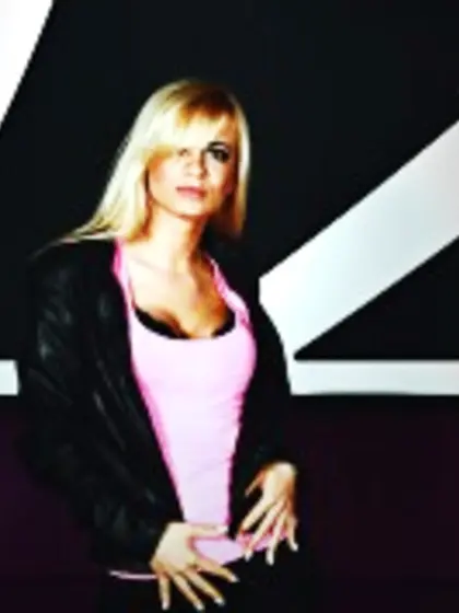 Blonde Carmen85 Dancing.