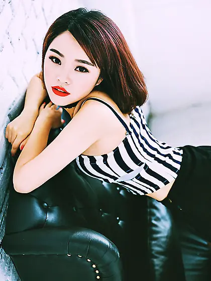 Asian girl nice tits